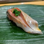 寿司処 やまざき - あじ