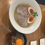 貝と地鶏だしのらぁ麺 ちょろ - 