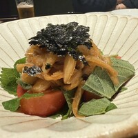 やきにく屋はやし Produce焼肉ジャンボ - 玉ねぎとトマトの大葉サラダ
