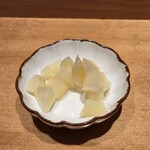 鮨 こしかわ - ガリ