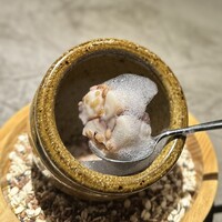 PAUL - ➈美ら海 沖縄県産伊勢海老 スライスカルパッチョ 海老油 花のタルト 海老頭のスープ シーガヤー（島タコ 米麹 雑穀 蛸とバタフライピーの泡)