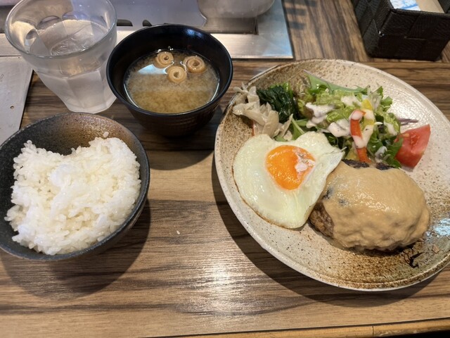 Tezukuri Hamburger Steak Tamago photo