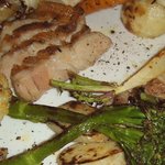 ア ミオ アージョ - 野菜は練馬、豚ちゃんは岩手県のコラボ！