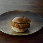 木村屋パン店 - 料理写真:メンチパン