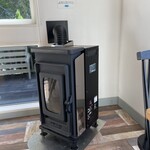 KARIYADO CAFE - オシャレな暖炉もありました