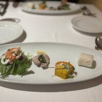 マンジャーモ - 