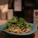 トロワ コパン - 秋刀魚のコンフィ オイルパスタ