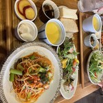 G831 Natural Kitchen & Cafe - 