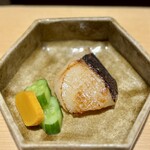 鮨 無垢/鮨 白銀 - 