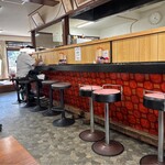 ラーメンきむら  - 店内奥の小上がりがおすすめです　凄く景色がいい感じ