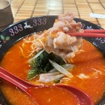 元祖トマトラーメンと元祖豆乳ラーメンと元祖トマトもつ鍋 三味 - 豚バラ