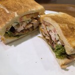 サンドイッチファクトリー・オー・シー・エム - 