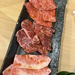 ホルモン焼肉 肉の大山 - 