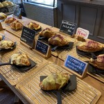 菓子工房ヴェールの丘 - パン好きにはたまらない