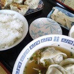 ウェイウェイ餃子 - 料理写真: