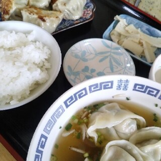 ウェイウェイ餃子_0