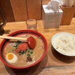 北海道名物らー麺 えびそば一幻 新千歳空港店 - 海老みそラーメン+ライス