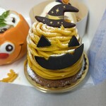 ル・パティシエ ヨコヤマ - カボチャモンブラン