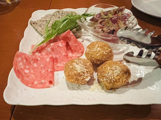 Wine Shokudo Arekore