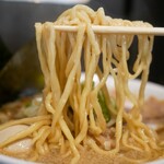 old school 中華そば Miya De La Soul - 麺リフトアップ