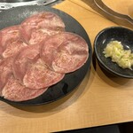 焼肉きんぐ - ねぎ、やっと来た
