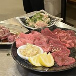 焼肉ホルモン 七厘いちわ - 