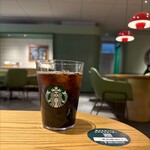 スターバックスコーヒー - ドリンク写真:■Tall アイス コーヒー ¥440
グラスに変更 (+0円)
