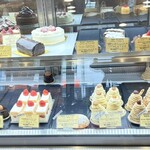 フジウ - ・ショーケース
      大好きなオペラと迷いましたが
      「フジウ」をセレクトして大正解！