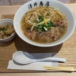 清井商店 - ソーキそば　¥1000（税込）