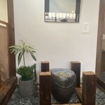 蕎麦貴石 - 落ち着いた店内