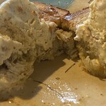 蕎麦貴石 - 蕎麦のハニートーストの断面