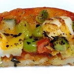 ぱん屋 重石 - 彩り野菜のマルゲリータ断面