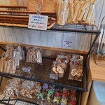 ぱん屋 重石 - 店内