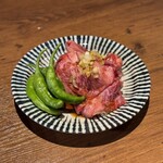 焼肉 神楽5-1 - とろける揉みだれロース