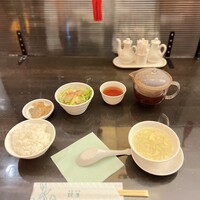 廣東料理 民生 ヒルトンプラザウエスト店 - 