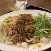 中華料理 朝霞刀削麺 新宿野村ビル店