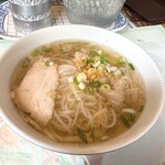 Faa Thai - スープ入りビーフン