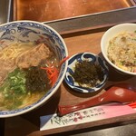 ちばる食堂 - 料理写真:ちばるそば炒飯セット