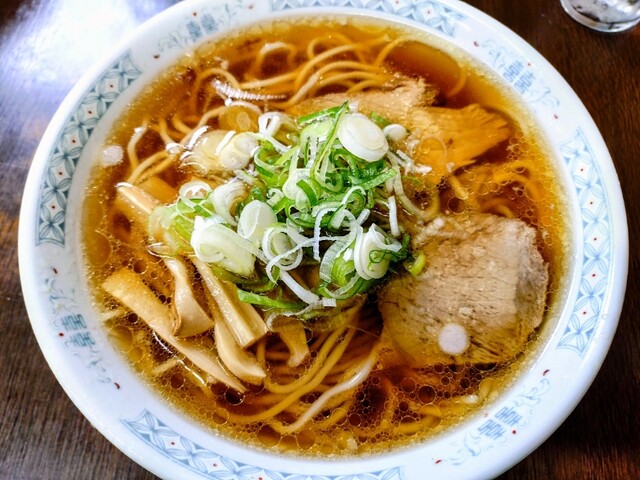 中華そば 末広（新庄）- 地元で愛されるラーメン店の魅力と評判
