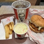 ケンタッキーフライドチキン - 料理写真:チキンフィレバーガーセット