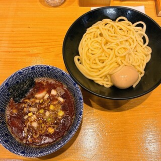 頑者 - 料理写真:辛つけめん味玉