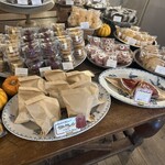 焼き菓子と紅茶のお店 グルニエ - 