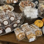 焼き菓子と紅茶のお店 グルニエ - 