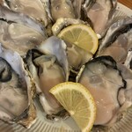 牡蠣ノ上にも三年 - 