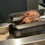 ニクノトモシビ - 