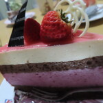 パティスリー　一菓だんらん - 断面