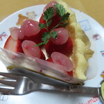 パティスリー　一菓だんらん - いちごのタルト