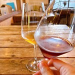 大三島みんなの家 ワイン販売所 - ちょっとアンフォラみたいな味わい！こんなベーリーAのワインは初めて