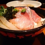 どまん中 - 天一ドンブリで海鮮丼