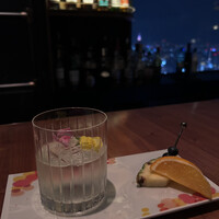 タワーズバー ベロビスト -  タワーズバー ベロビスト -